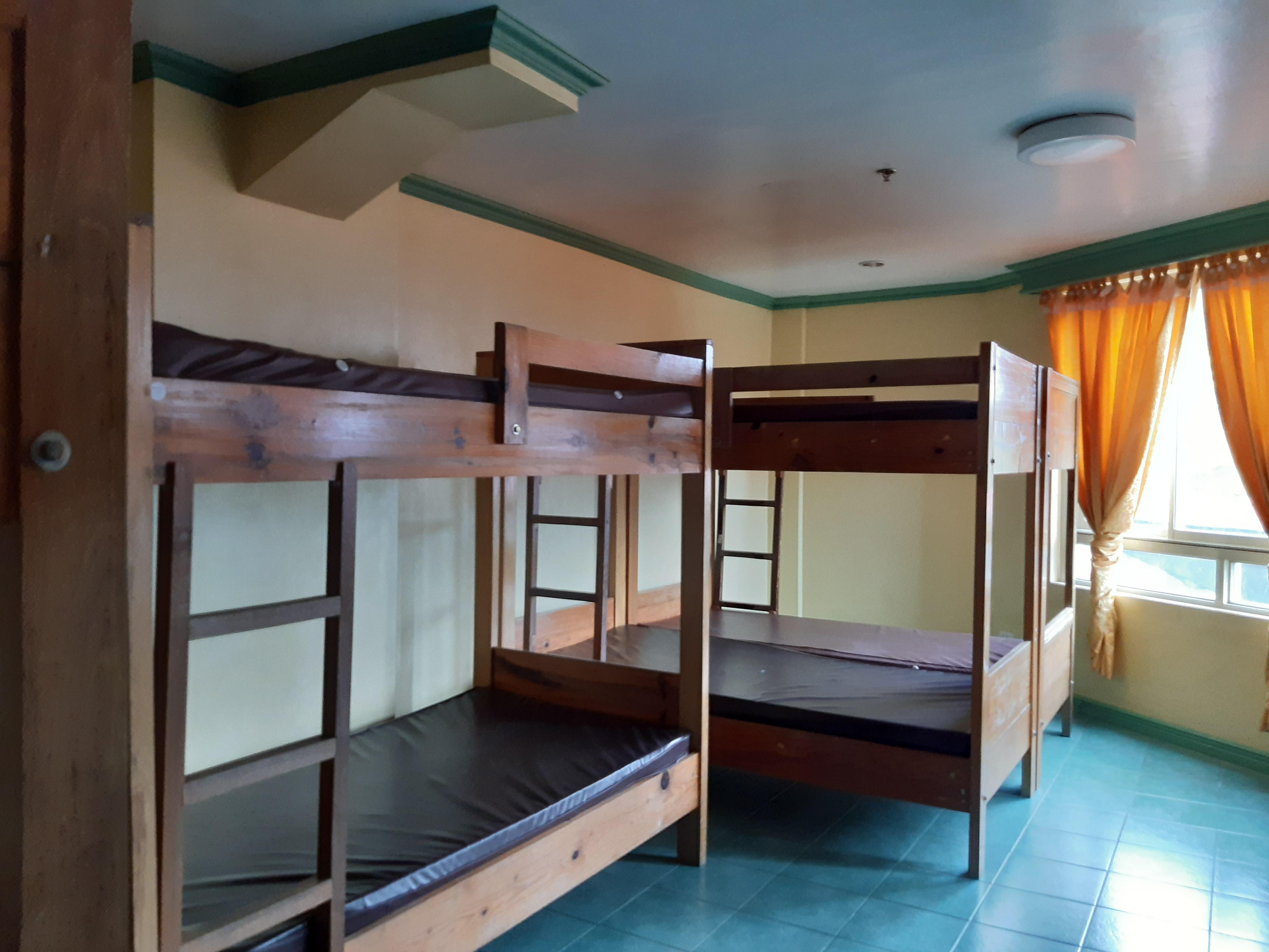 Oyo 765 Ibay Zion Hotel Багио Экстерьер фото