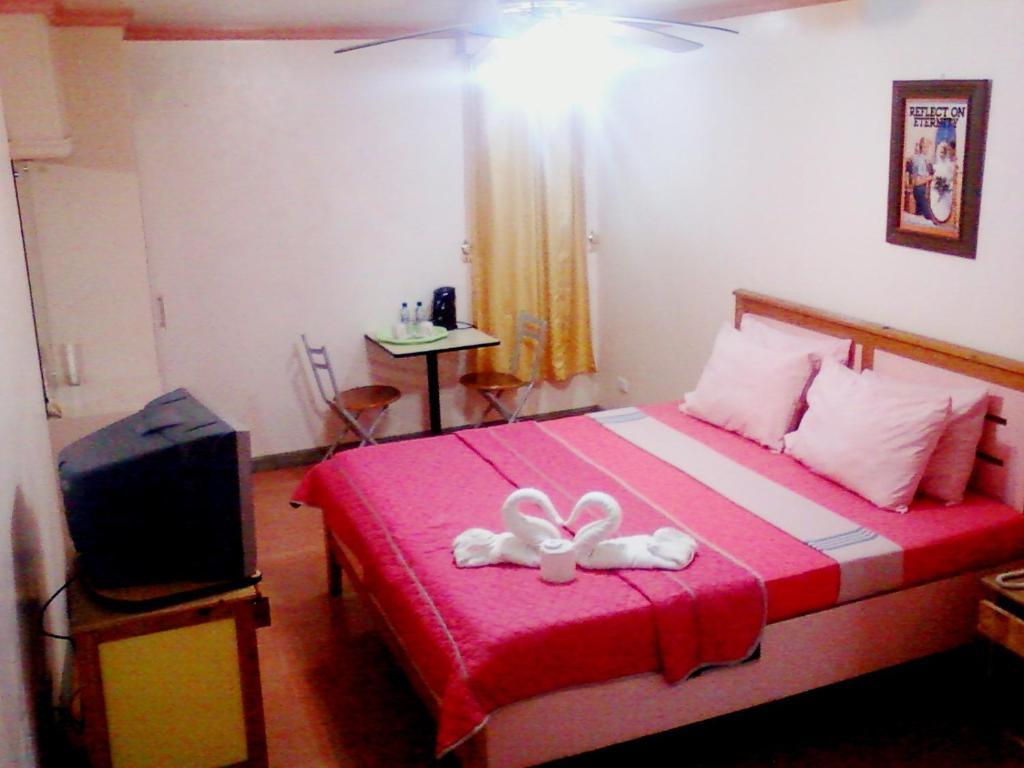 Oyo 765 Ibay Zion Hotel Багио Номер фото