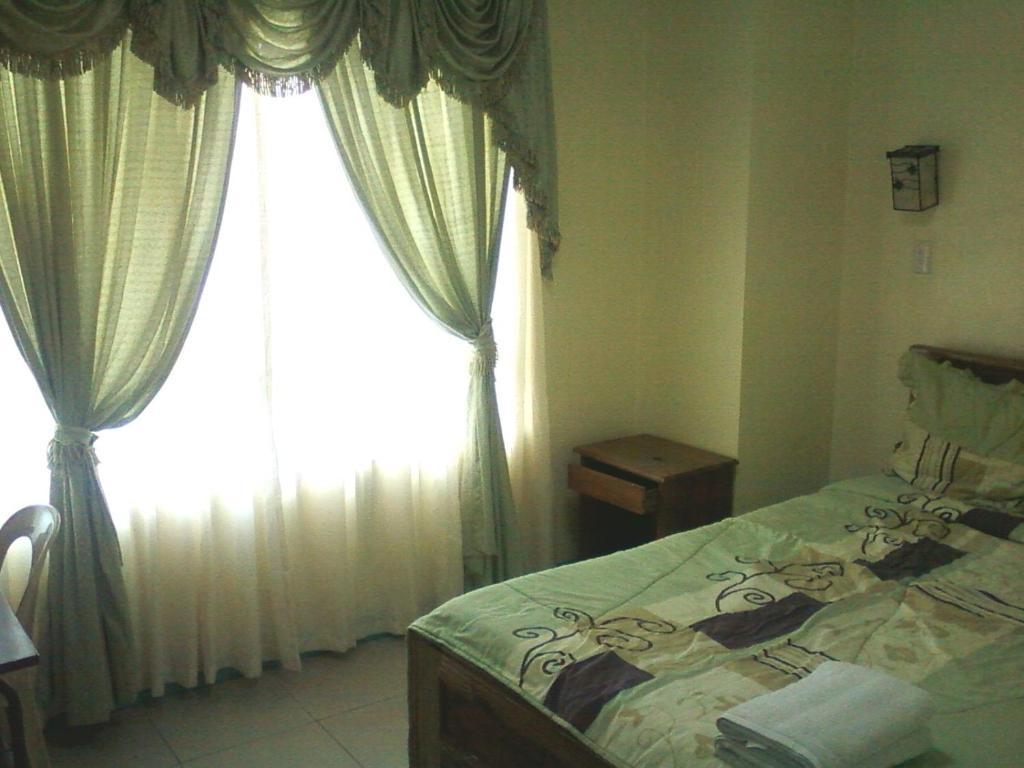 Oyo 765 Ibay Zion Hotel Багио Номер фото