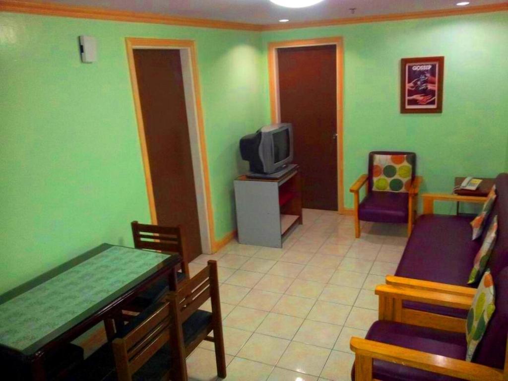 Oyo 765 Ibay Zion Hotel Багио Номер фото